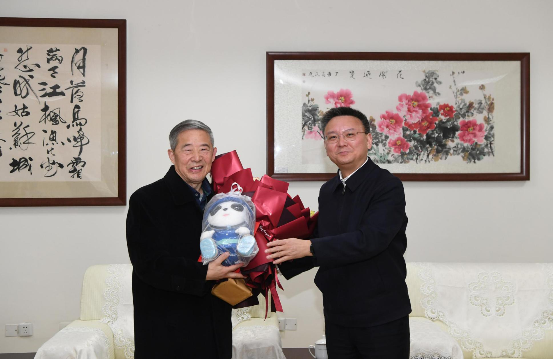 张玉卓、、、国资、、、央企、、、国资委、、、书记、、、主任、、、国企、、、企业刷新