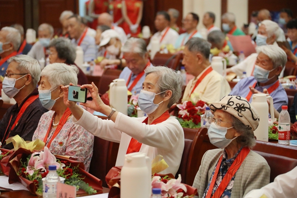 郝鹏、、、国资、、、央企、、、国资委、、、书记、、、主任、、、国企、、、企业刷新